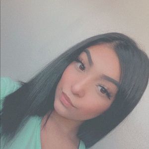 Meet your Posher, Lexani